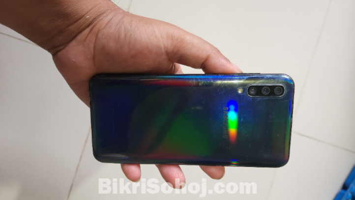 Samsung galaxy A50 for sale